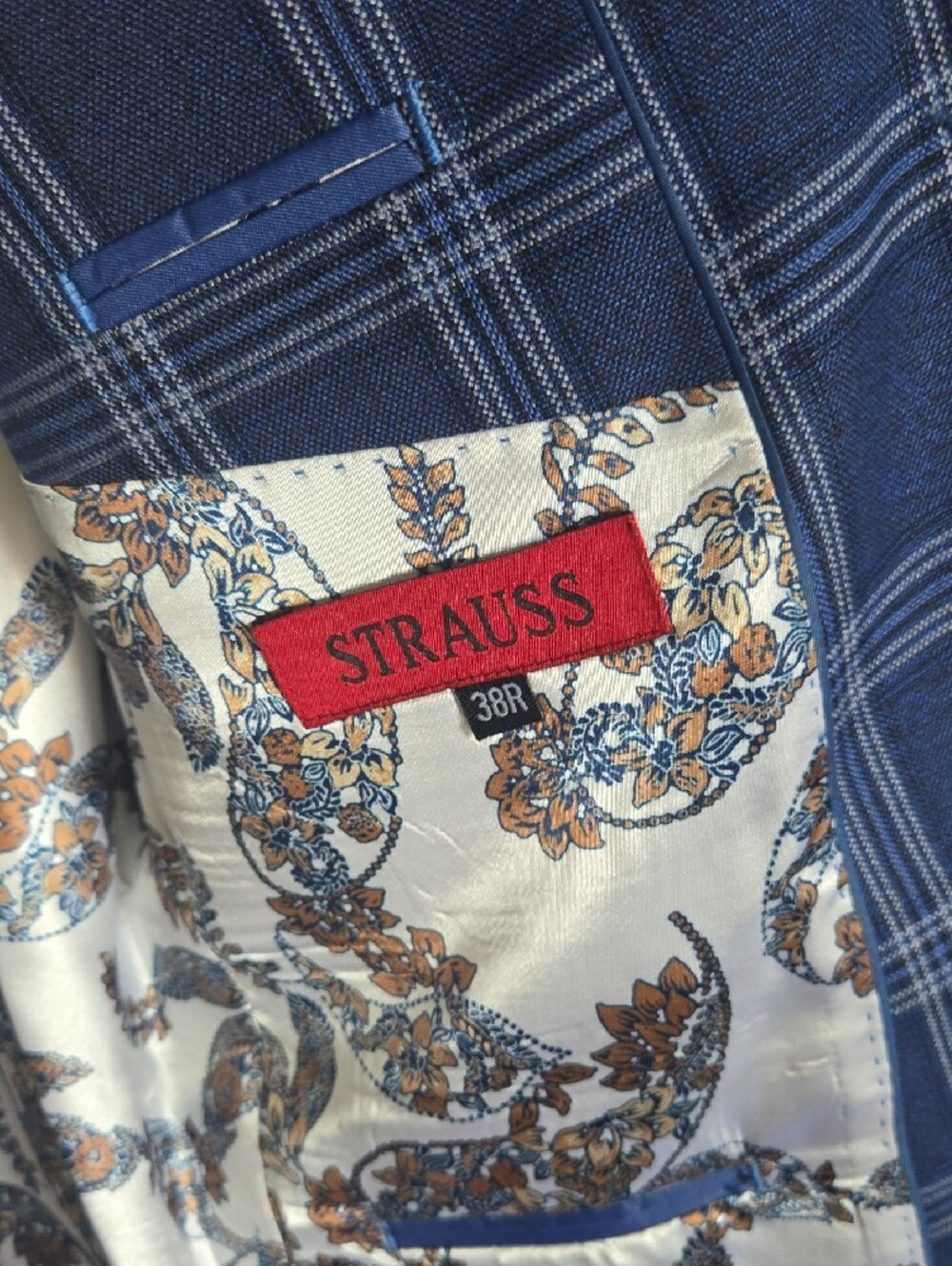Men's Navy Windowpane Blazer by - Picture 3 of 5